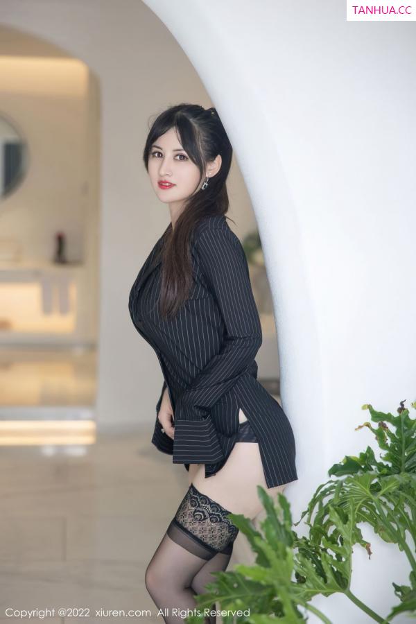 陈诗诗 诗诗 [XiuRen]高清写真图 2022.07.26 No.5335 诗诗kiki第5张图片